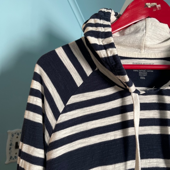 Men’s Banana Republic Long Sleeve Striped Hooded T-shirt, Navy and WhiteXXL - Picture 4 of 10